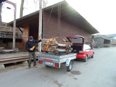 Wagen beim Verladen