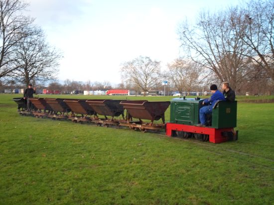 kipplorenzug in frankfurt